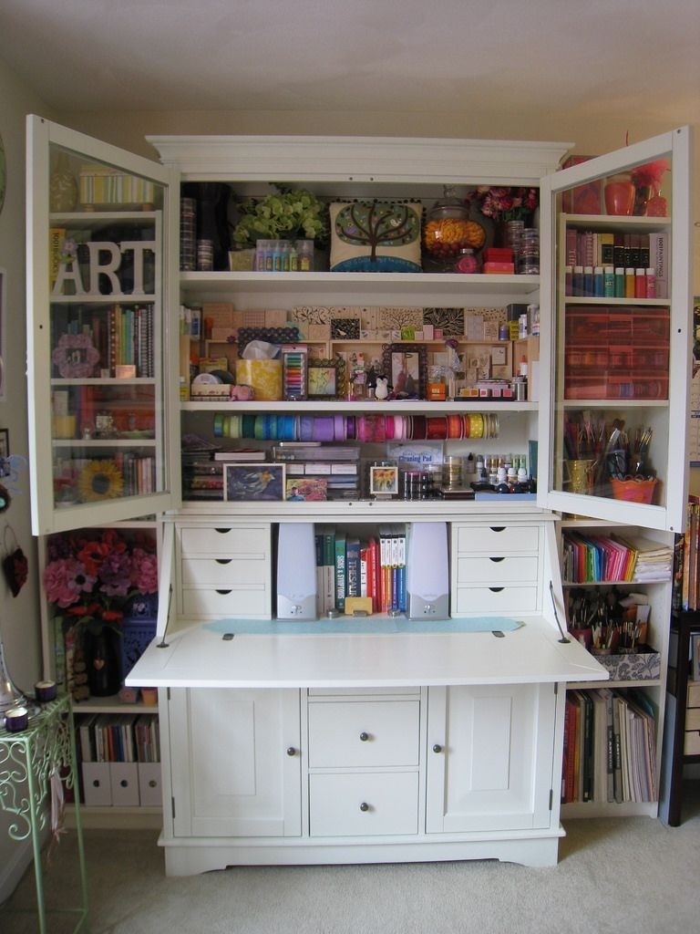 White secretary desk with hutch