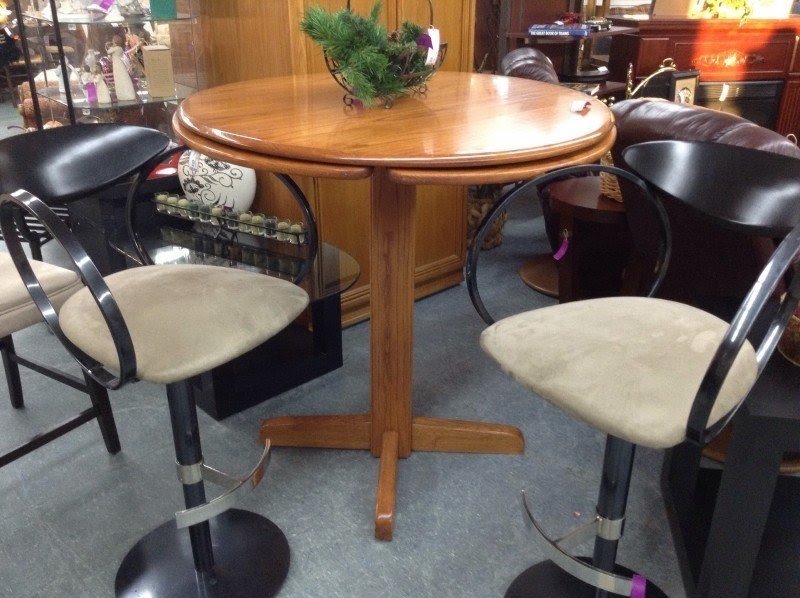 Bar height poker table 6