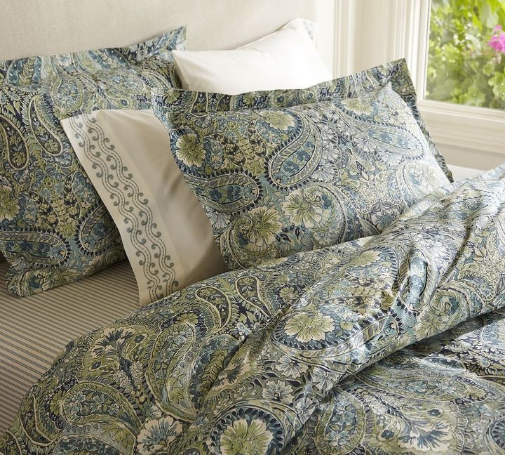 Bella paisley bedding esemble blue