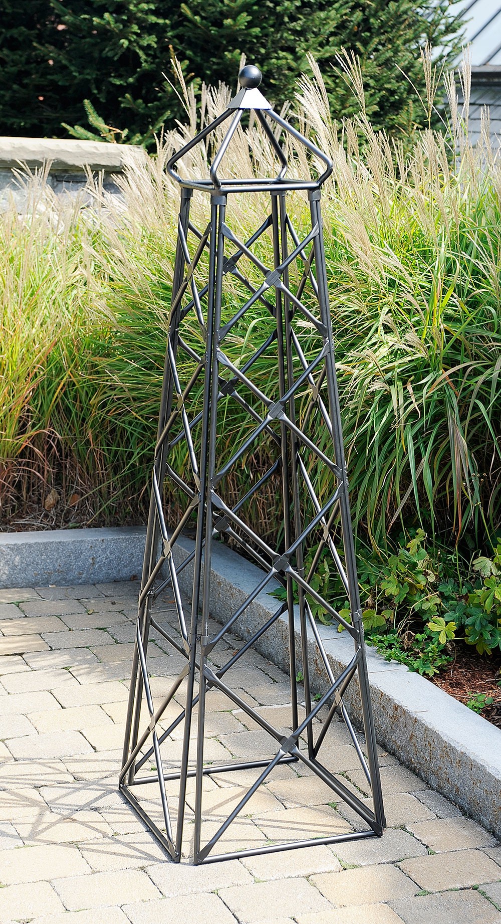 Achla Designs Lattice Obelisk Trellis