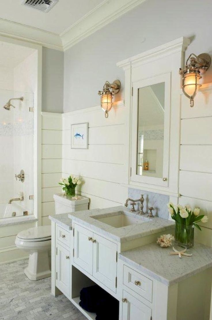 Beachy bathroom
