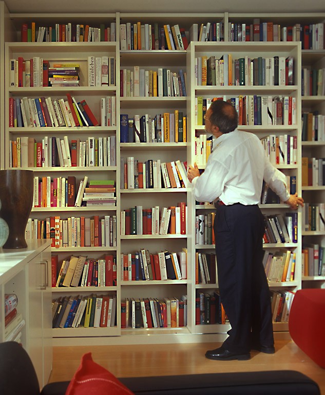 Diy sliding bookcase