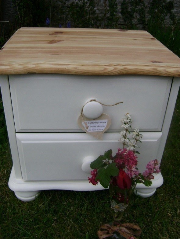 Knotty pine bedroom furniture