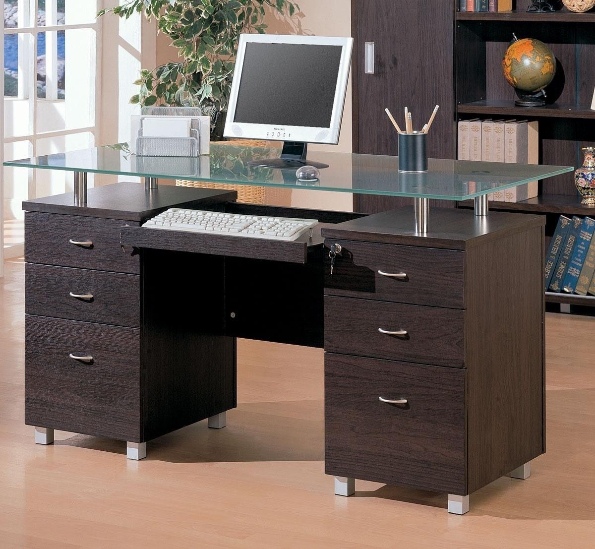Desk with locking file cabinet