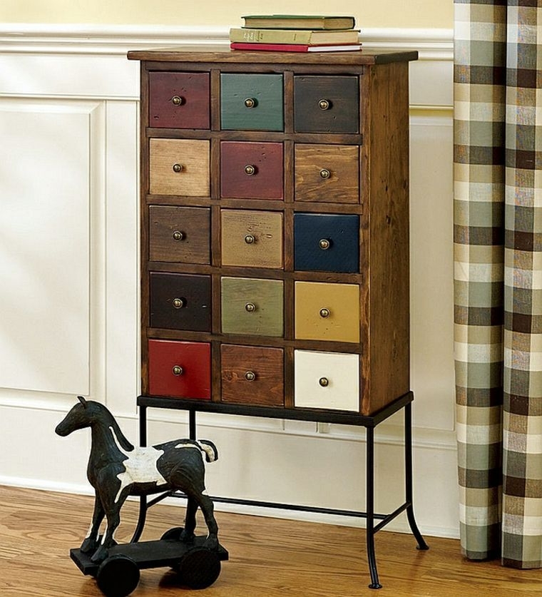 Jewelry chest of drawers 1