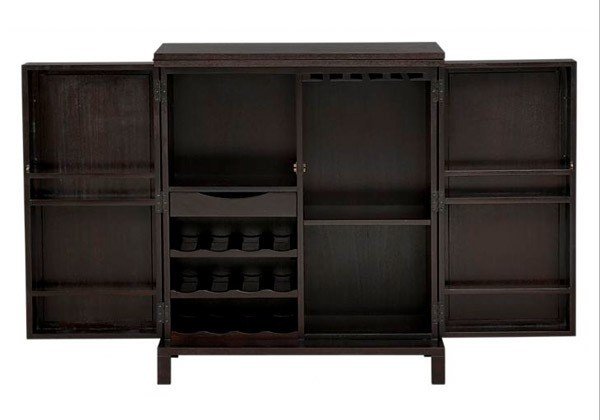Lockable bar cabinet