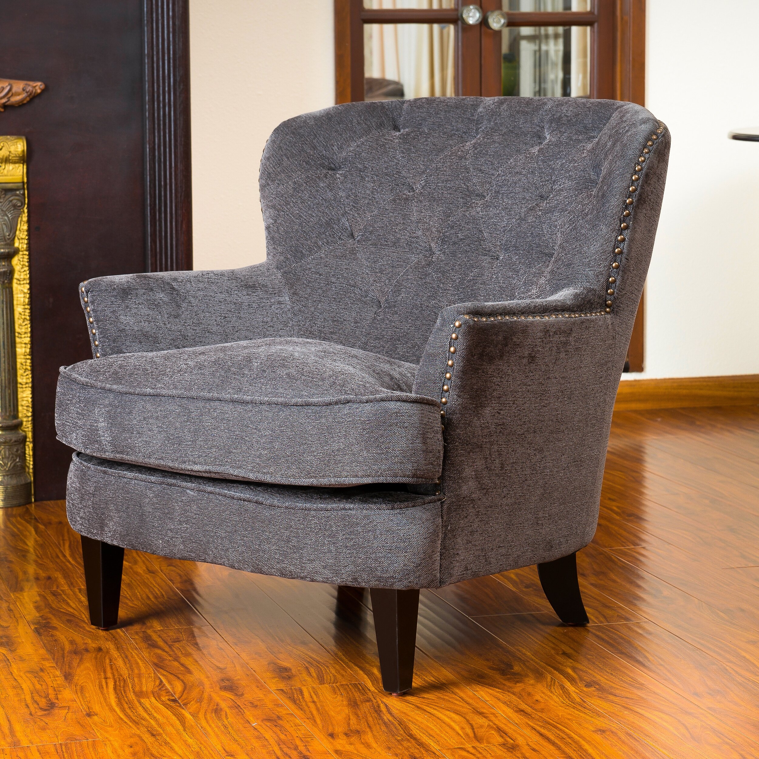 Waldorf Diamond Tufted Club Chair
