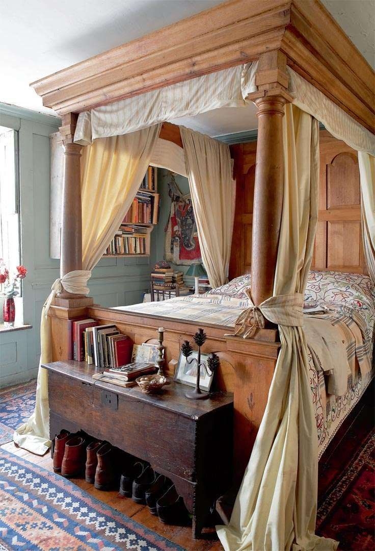 Oak four poster bed 1