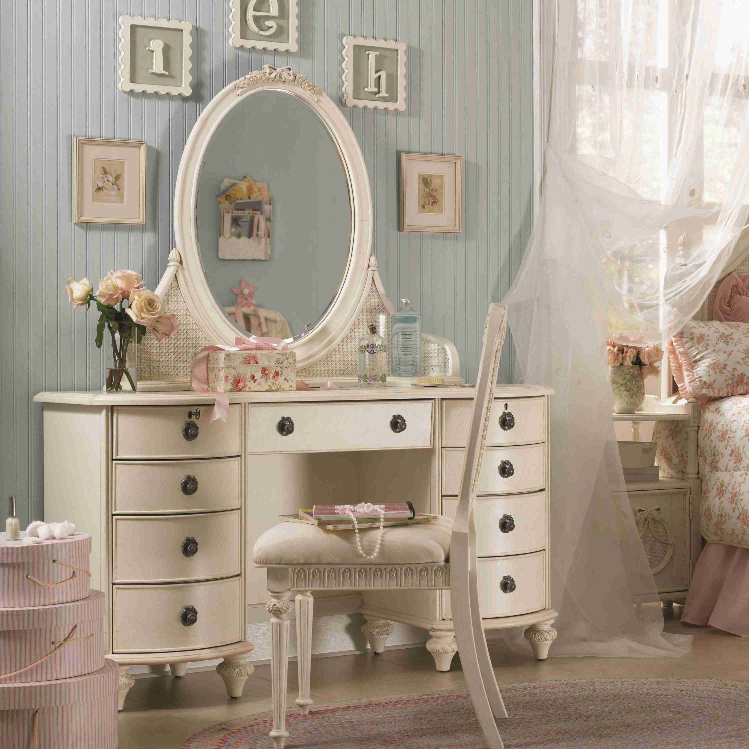 Contemporary bedroom vanity sets 1