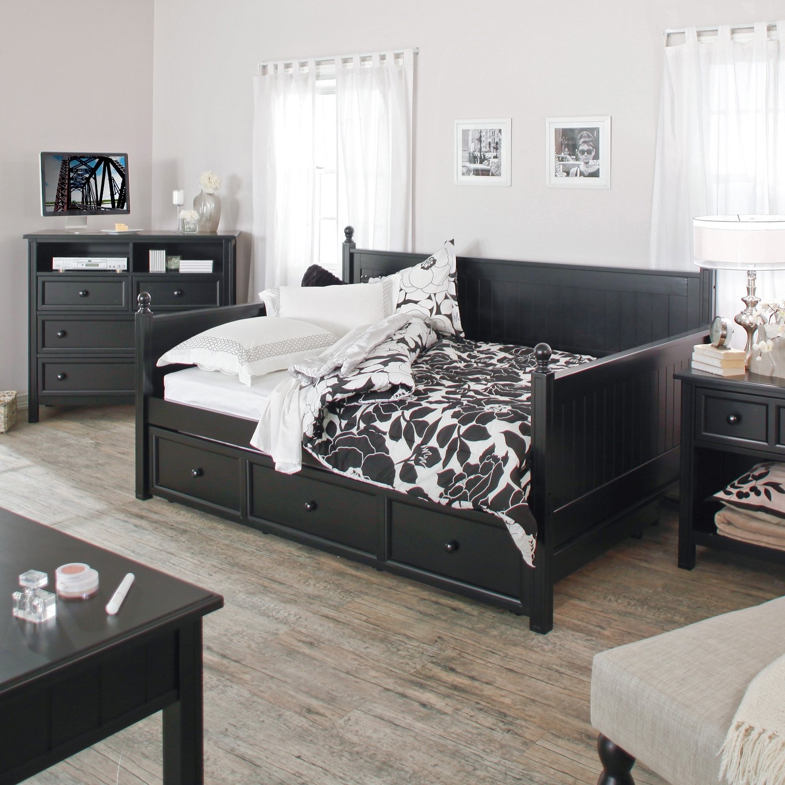 Fashion Bed Group Casey Daybed - Black - Full, Wood, Full/Double