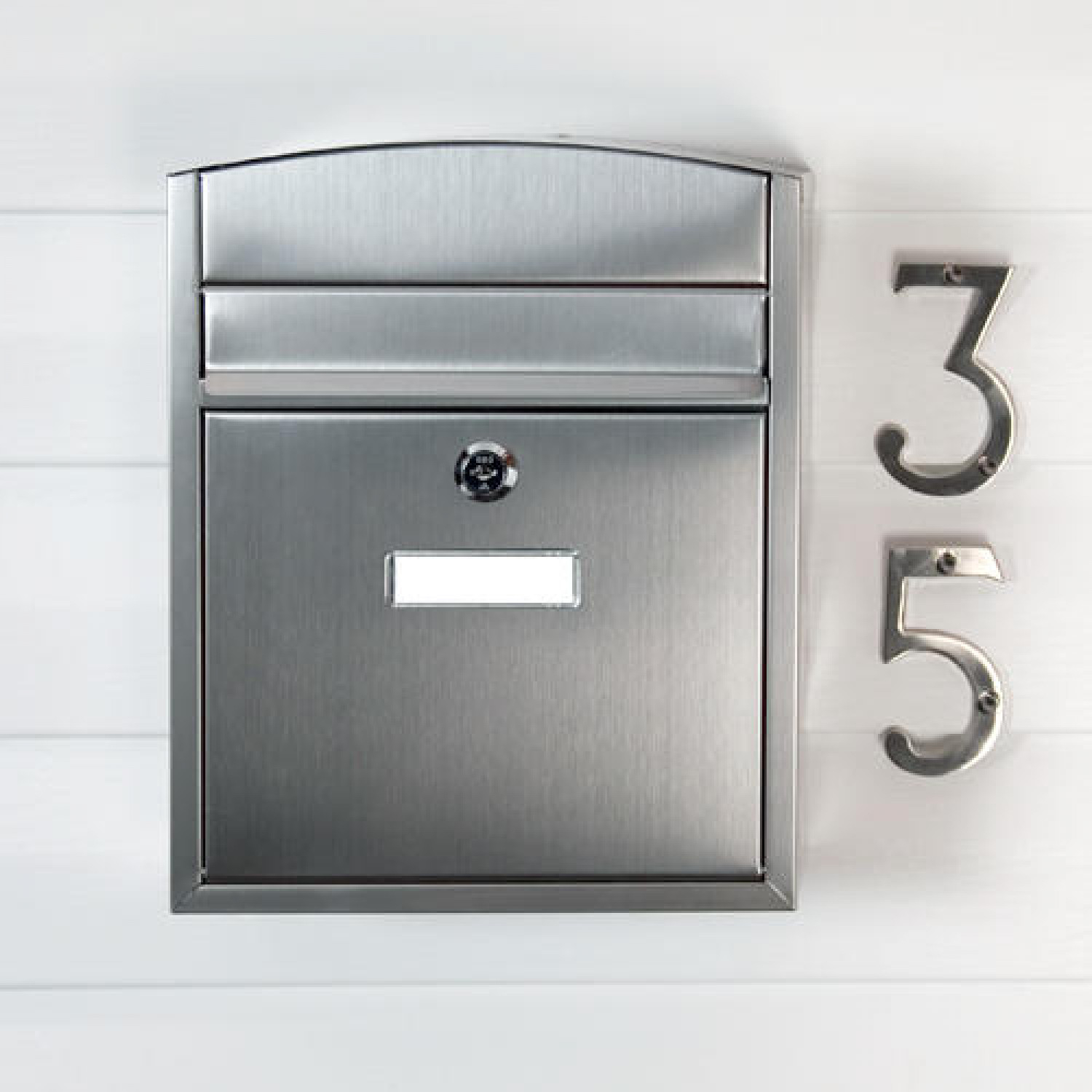 Locking wall mount mailboxes 33