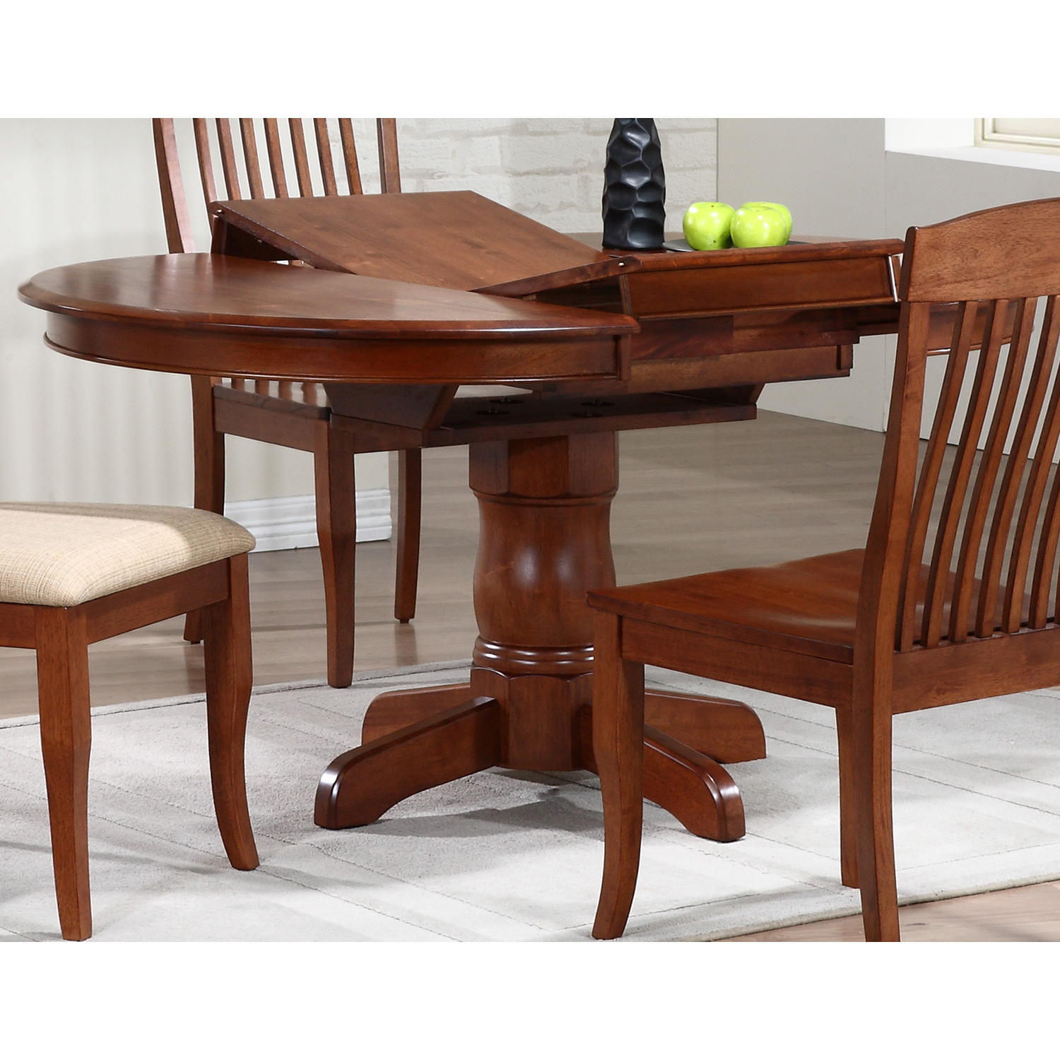 Pedestal Round Table