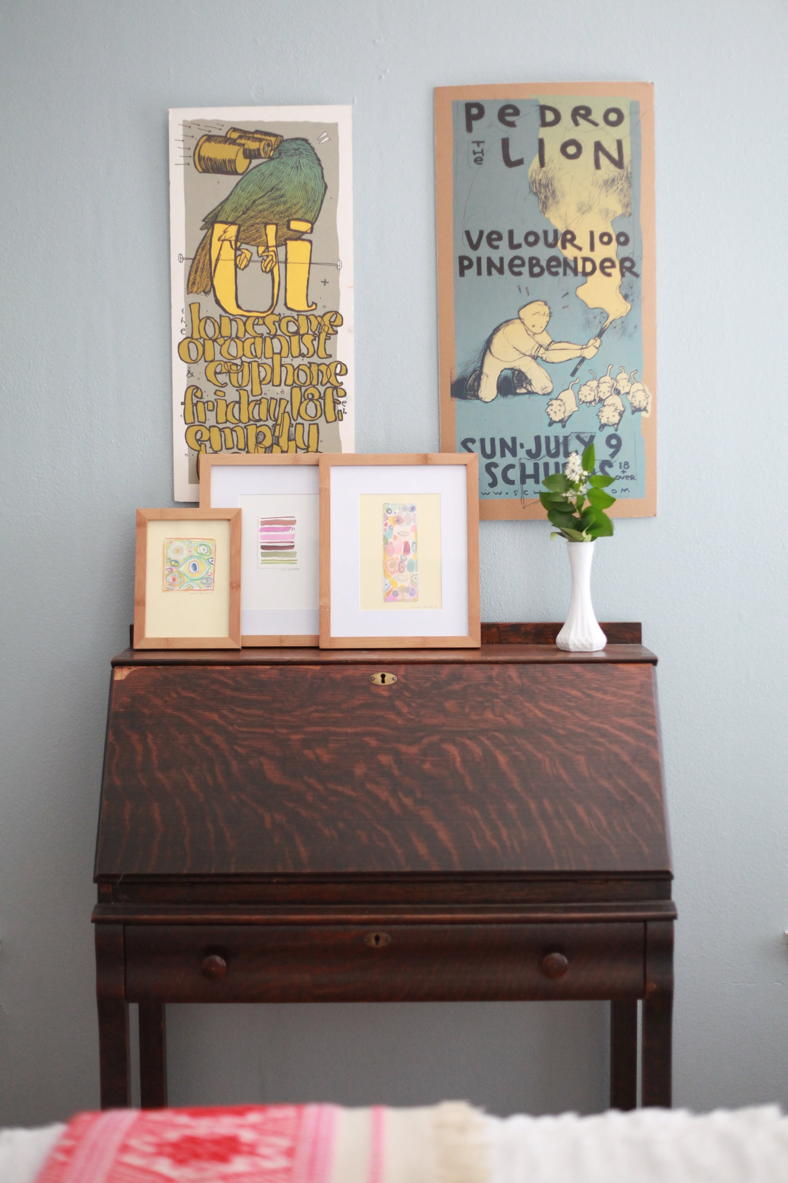 Small Secretary Desks