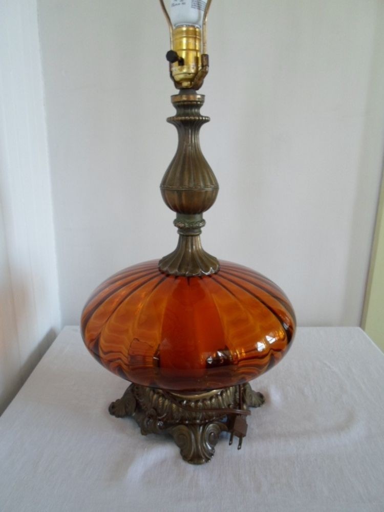Vintage mid century hollywood regency footed 3 way optic amber