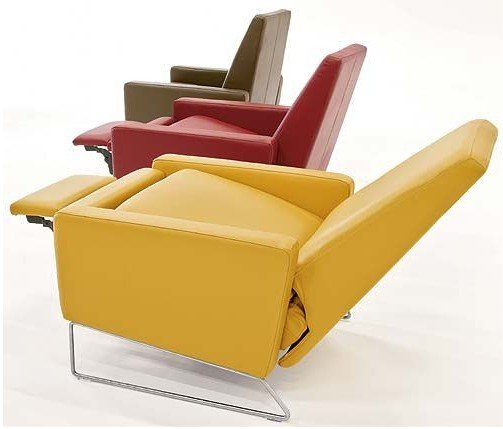 Small recliners for apartments