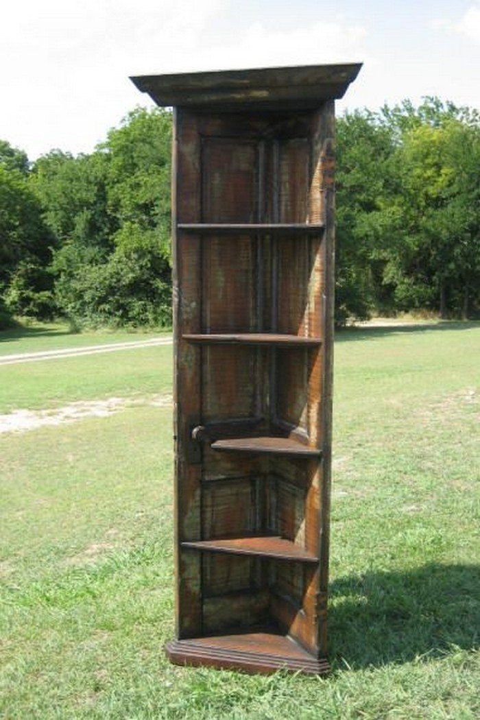 Wooden corner shelves 1