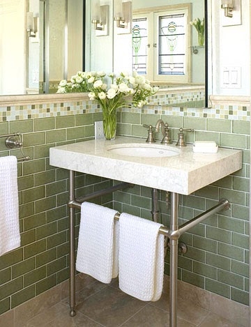 Kallista console sink