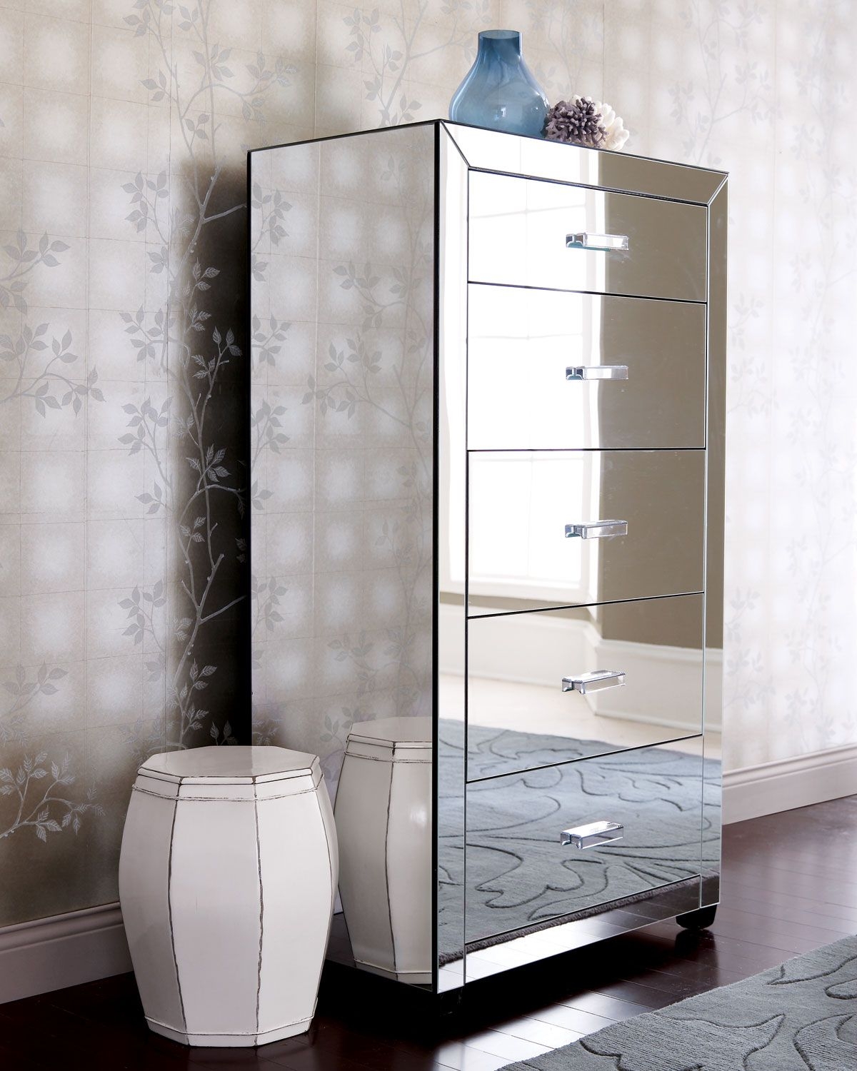 Mirror chest drawers