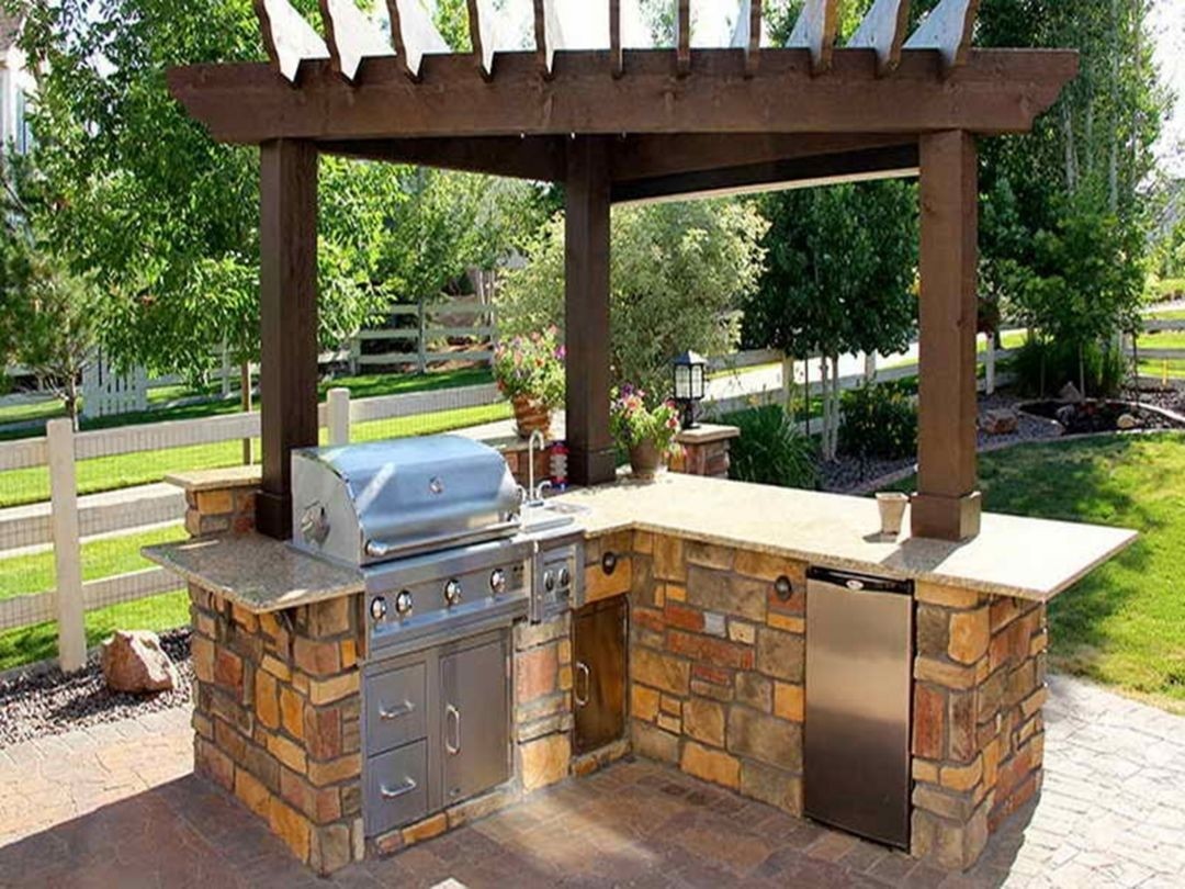 Small outdoor bar 2