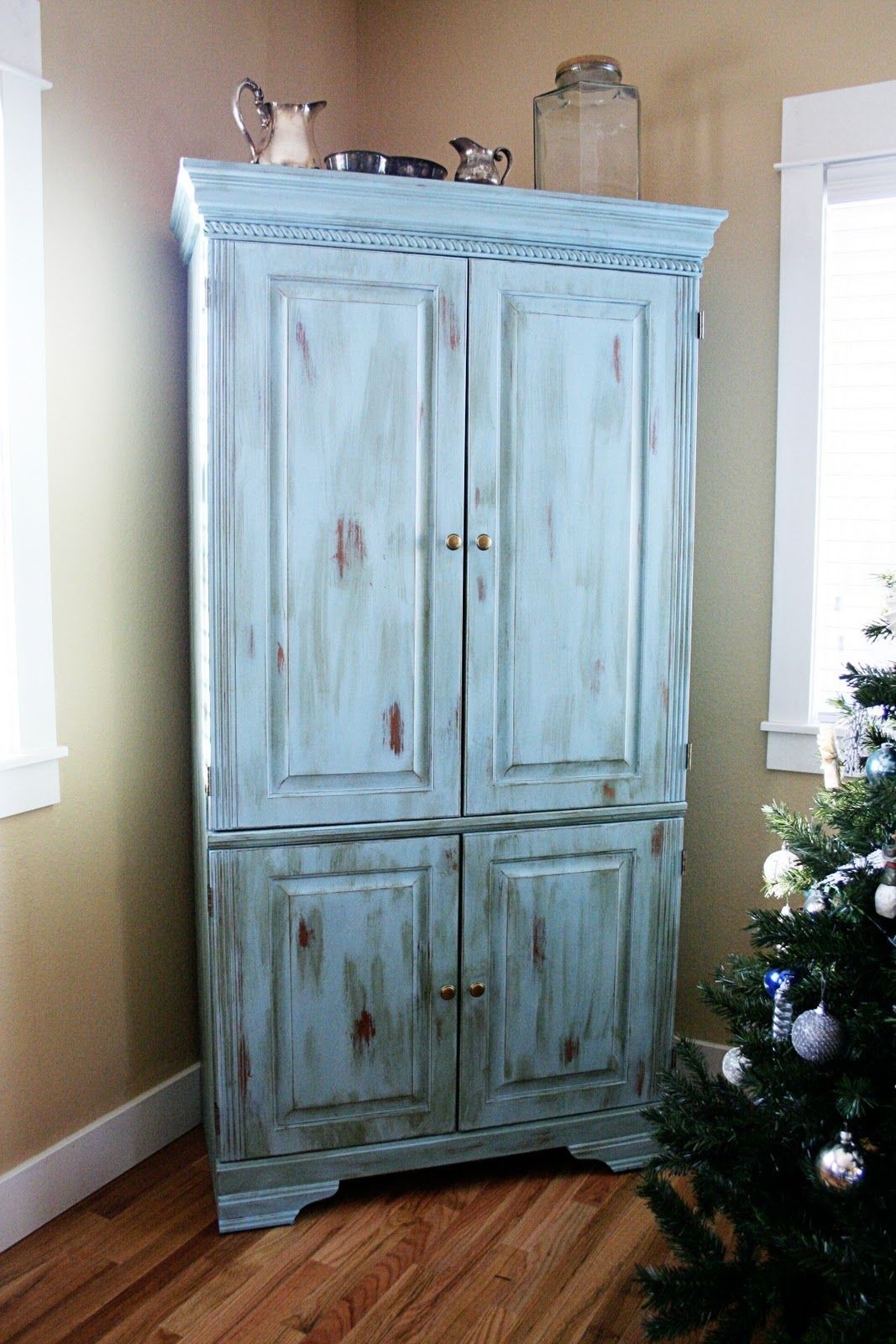 Corner wardrobe closet