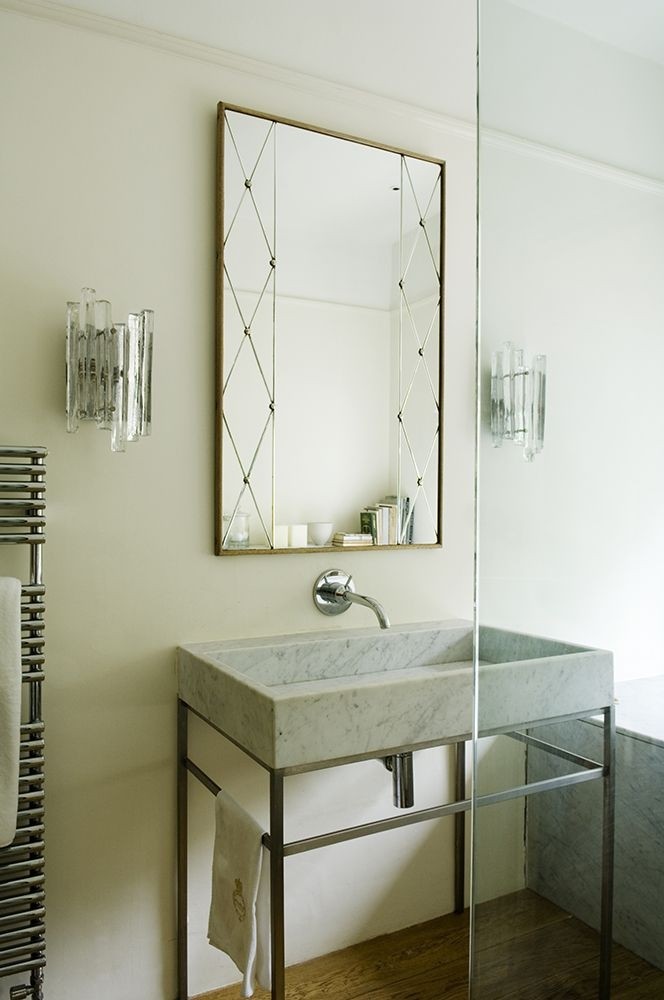 Metal pedestal sink base