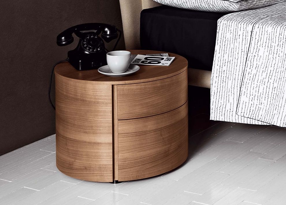 Round night stand 3