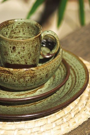 Rustic stoneware dinnerware
