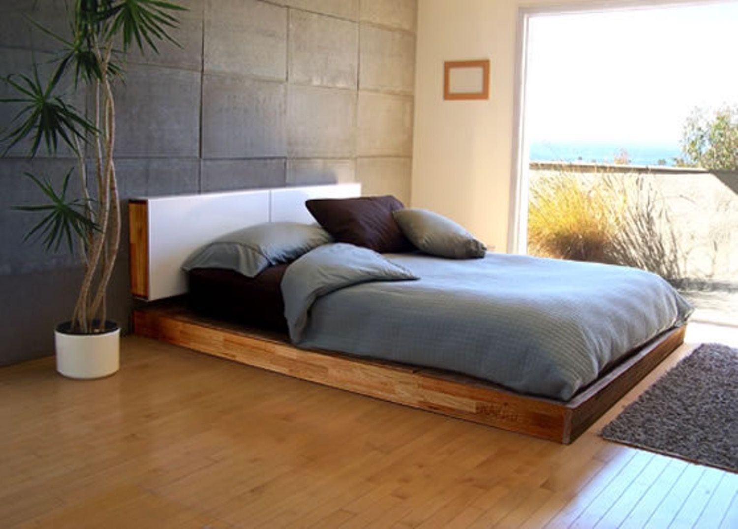Low profile king bed 6