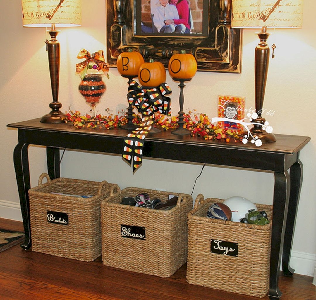Small foyer table ideas