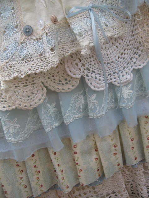 Vintage kitty shabby chic roses and