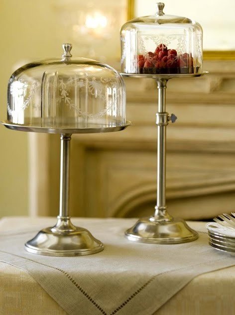 Cloche cake