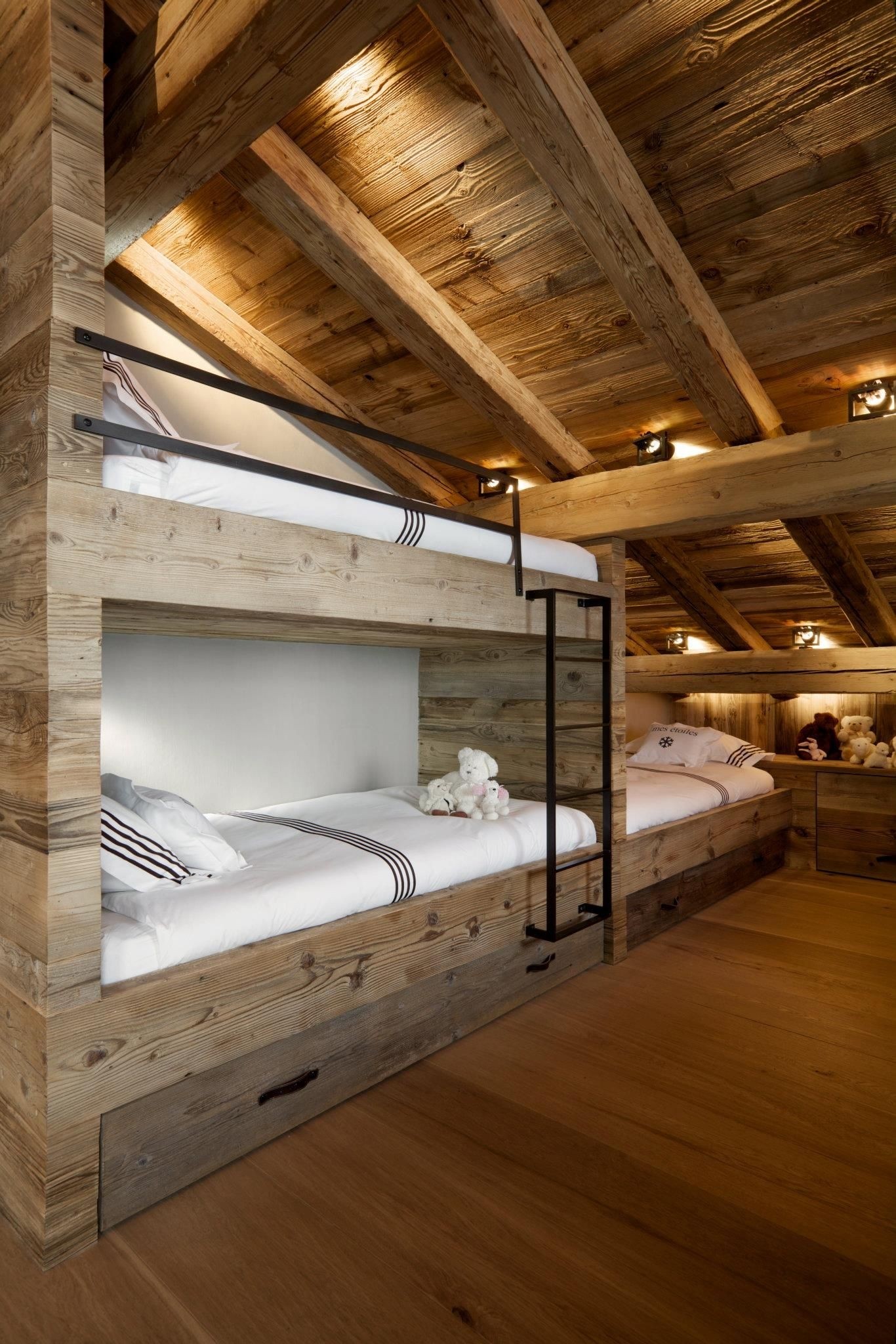Corner loft bed