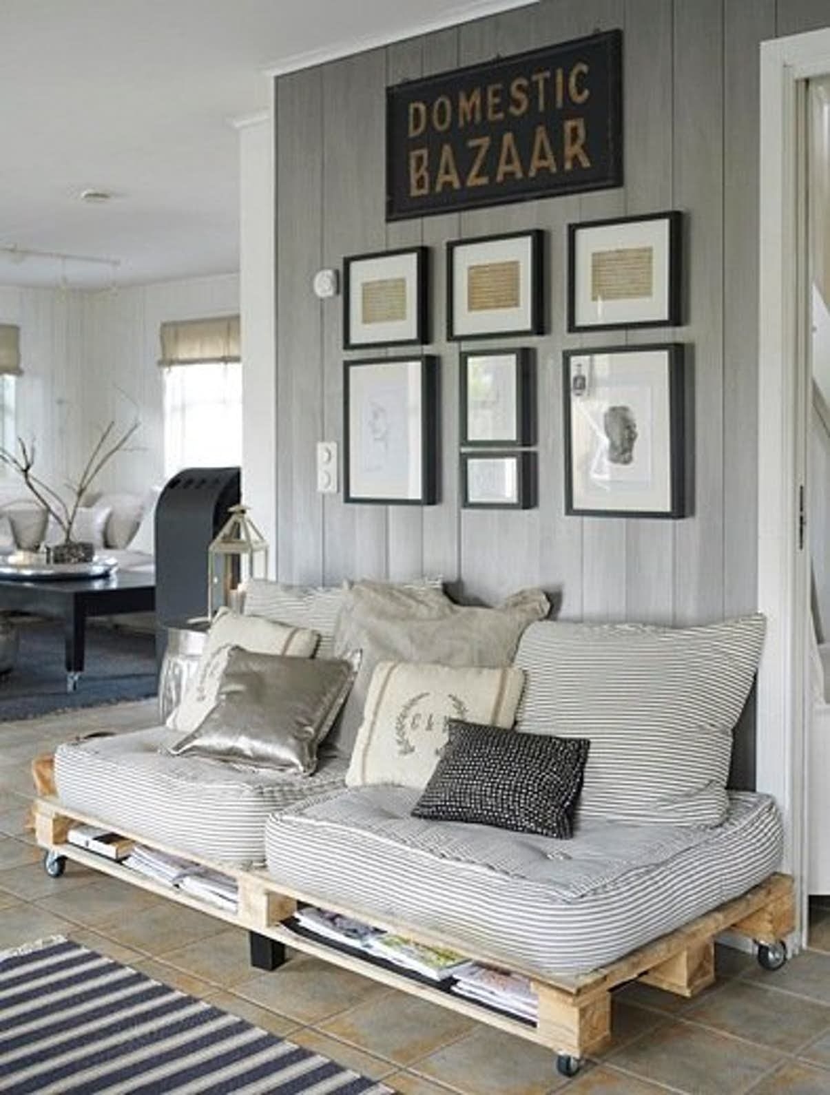 Cottage style futon