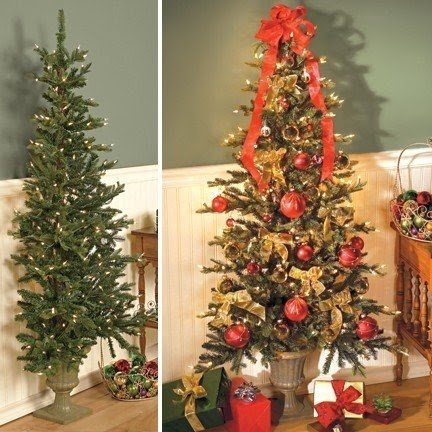 Flat christmas tree