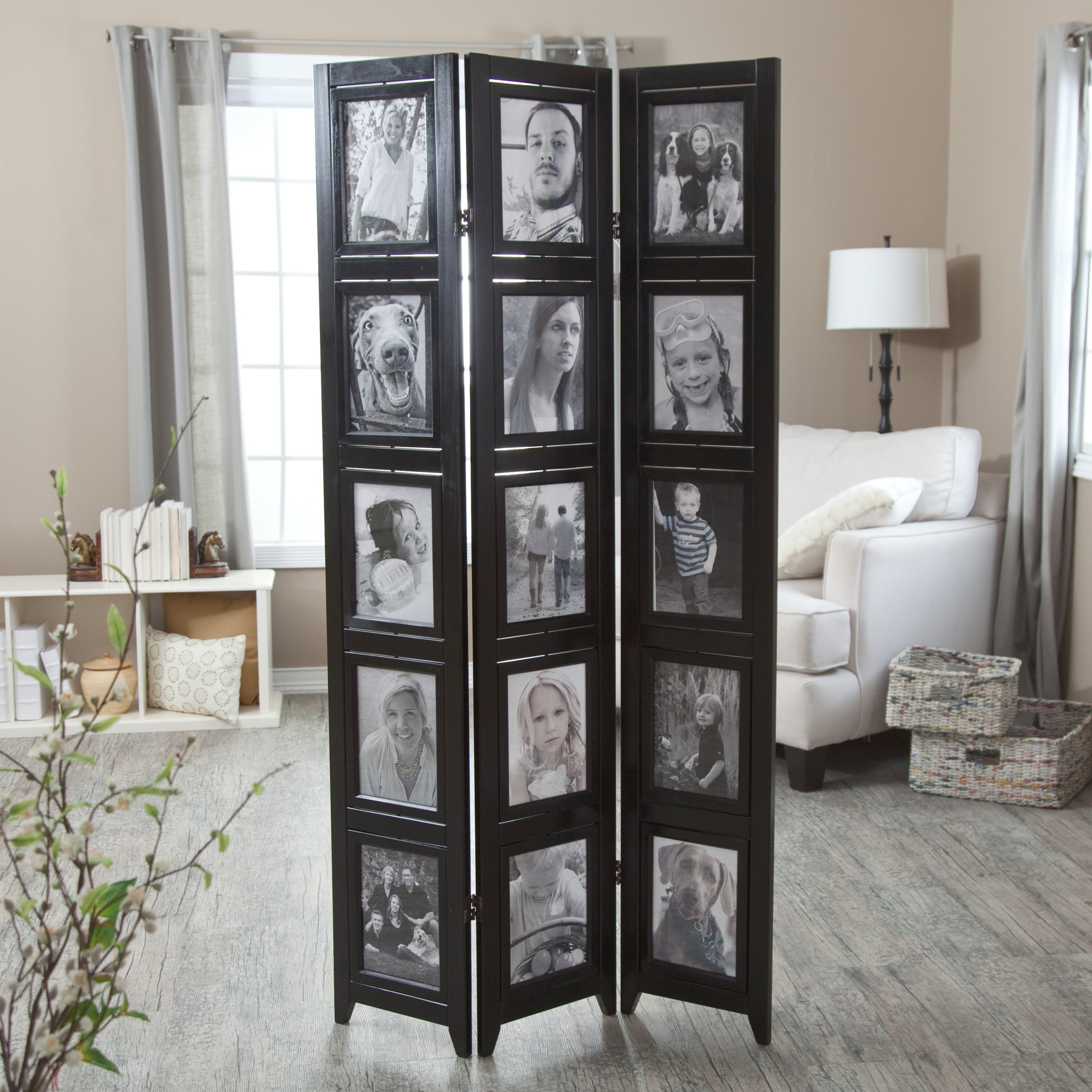 Folding photo frames