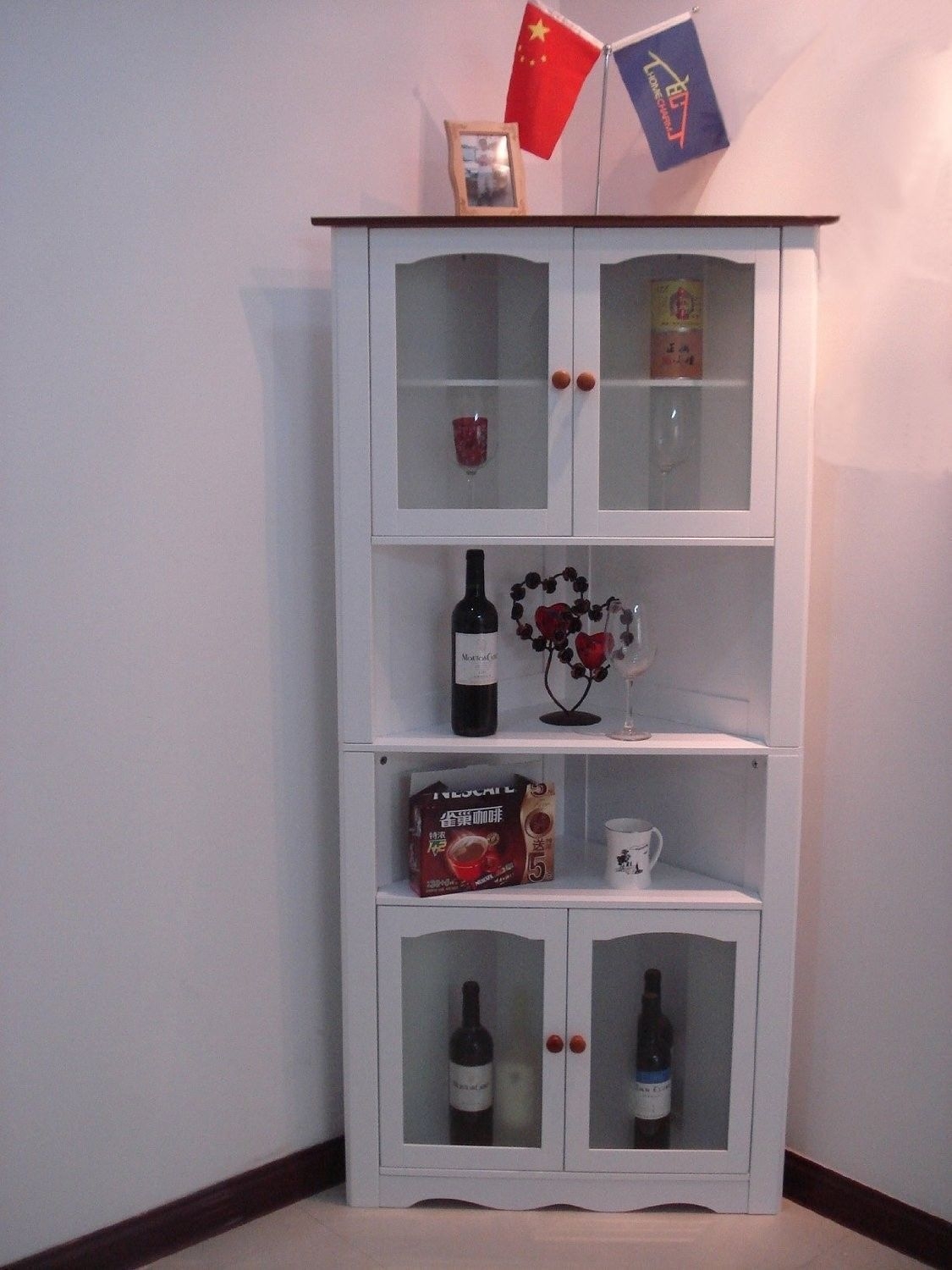 Homecharm-Intl HC-003B Corner Display Cabinet With Tempered Glass Doors,White