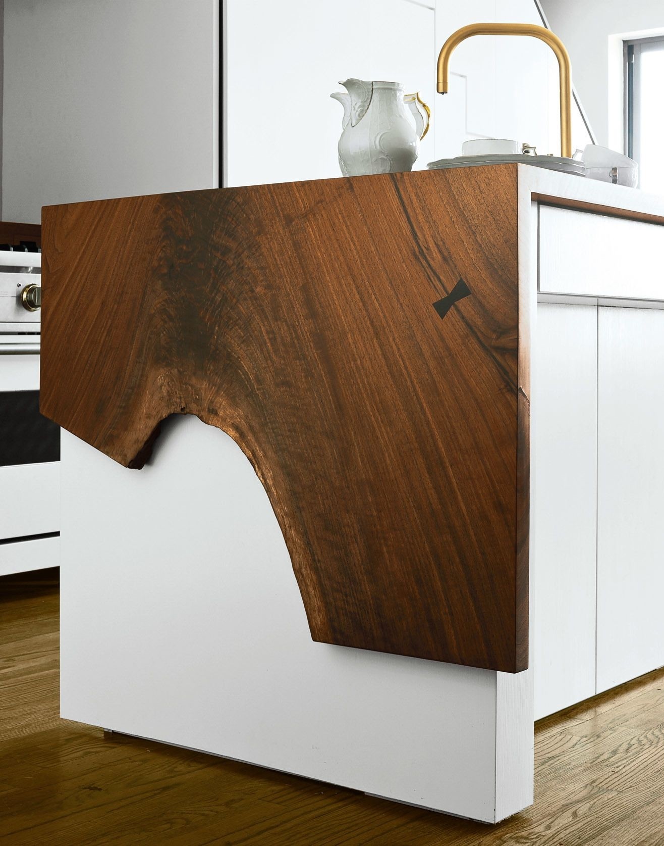 Island table