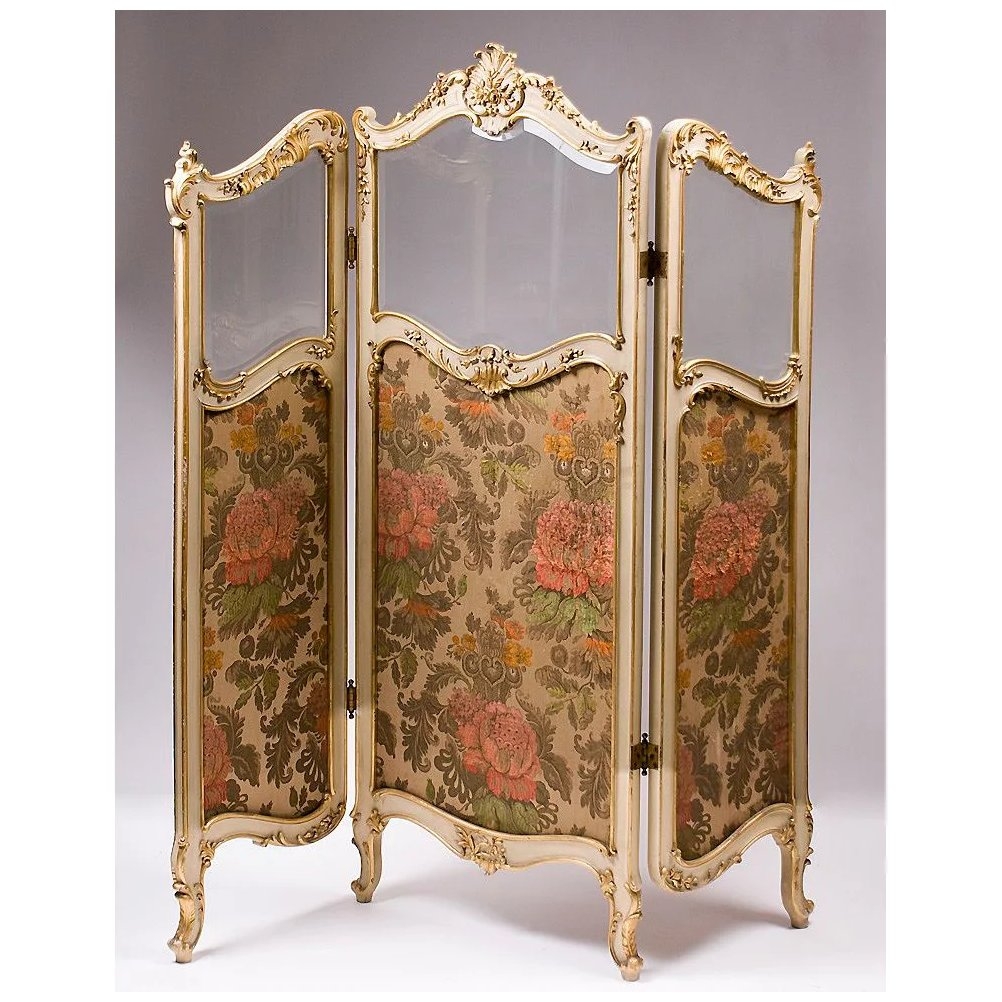 Antique room dividers