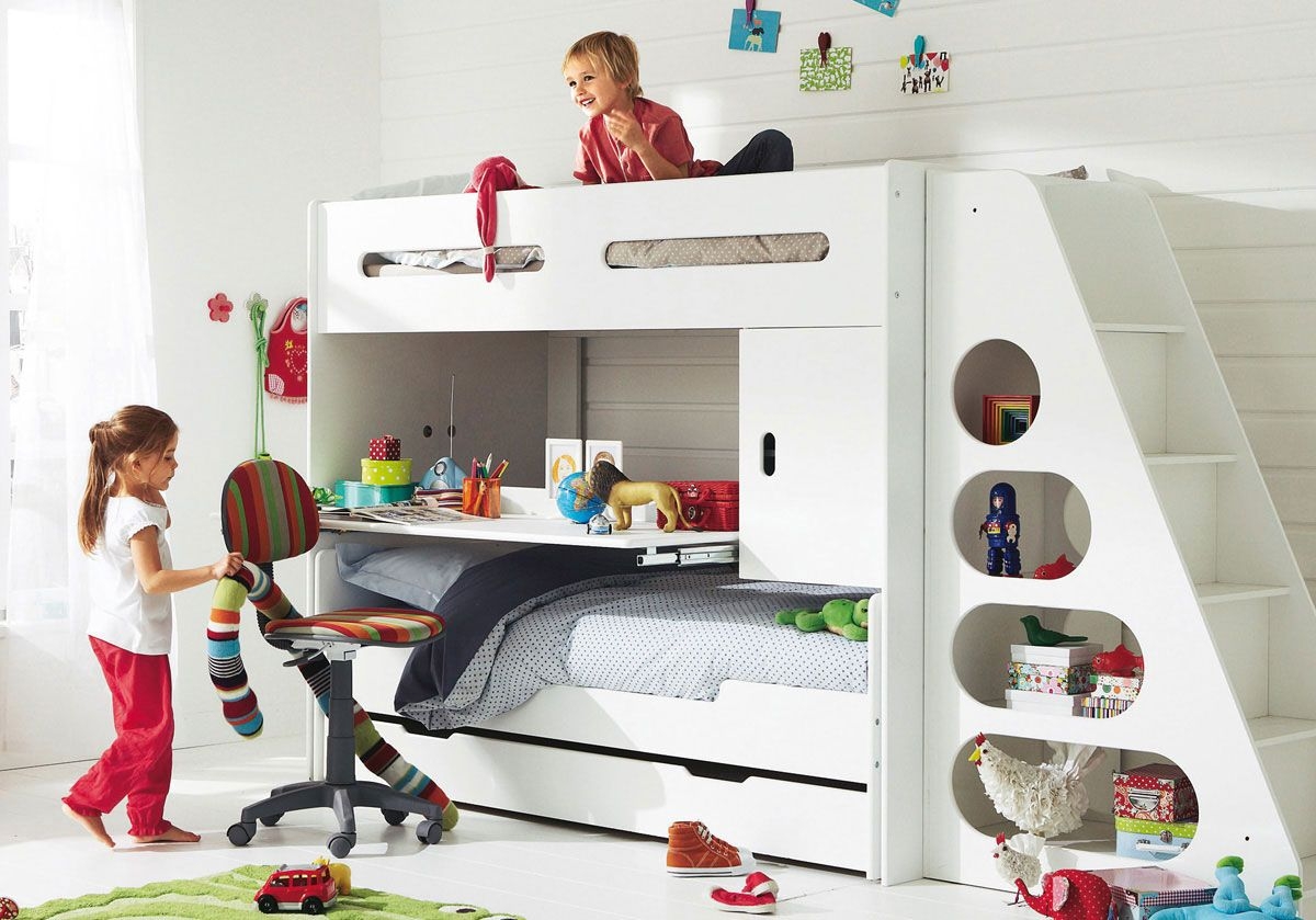 Desk stairs