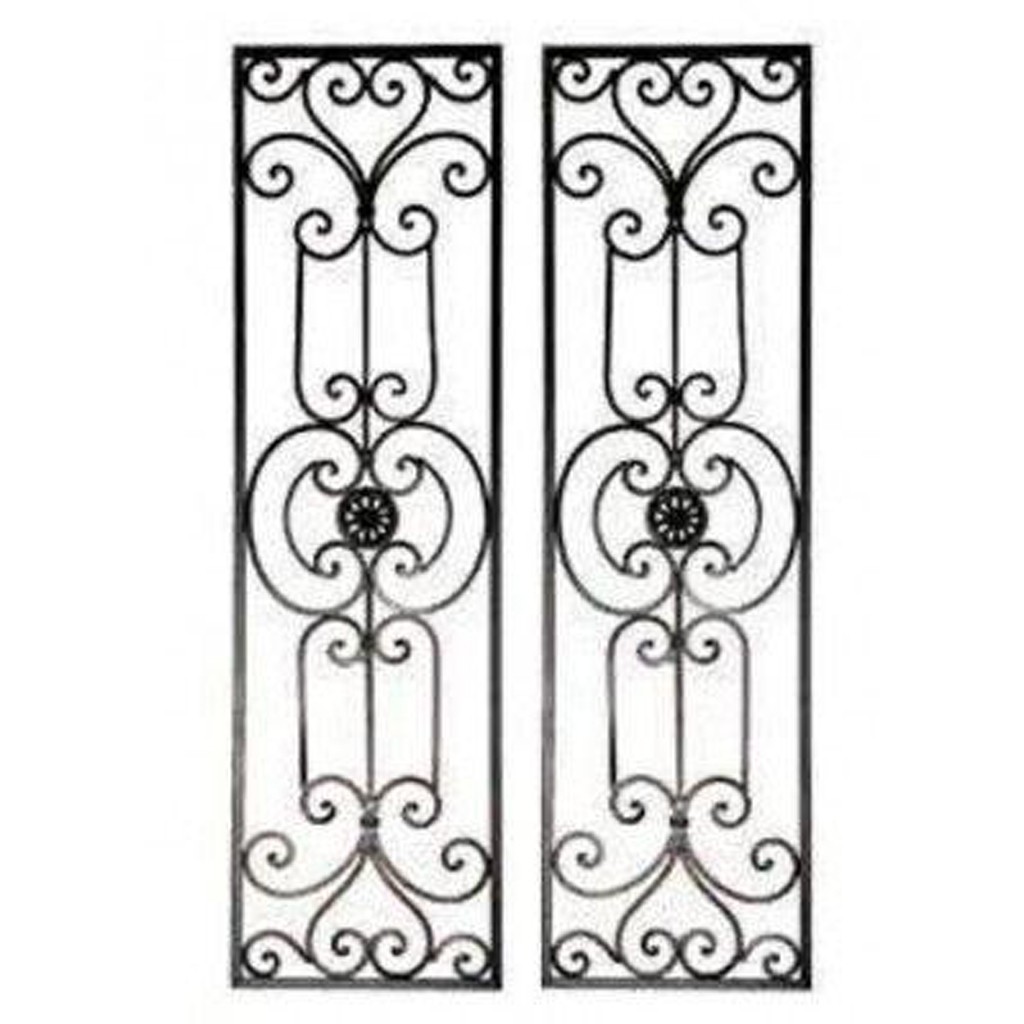 Iron scroll wall decor