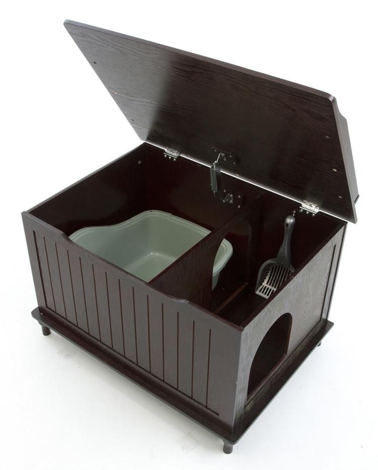 Outdoor cat toilet