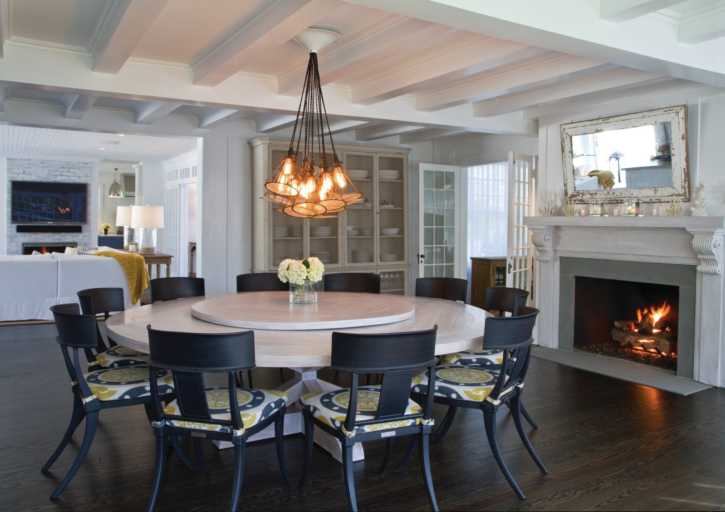 Round dining room table for 8