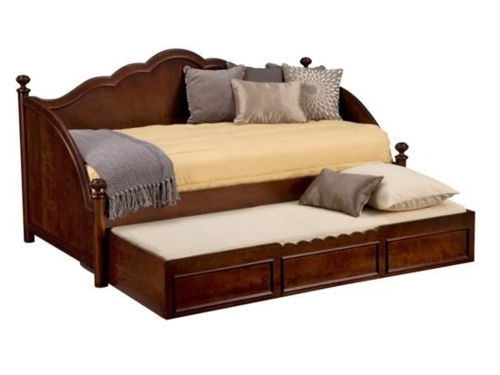 White wood daybed
