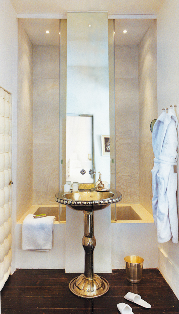 Dont see many good ideas for tiny bathrooms although l