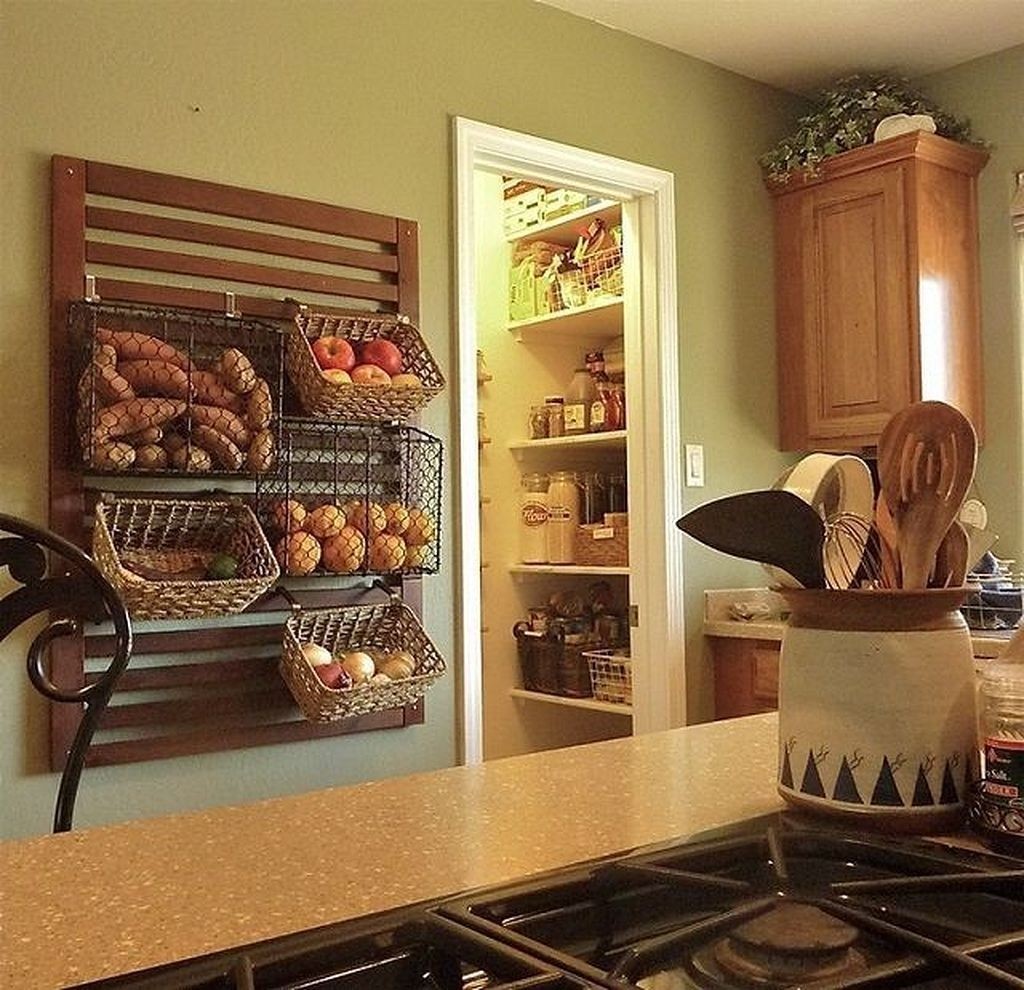 Fruit and veggie holder