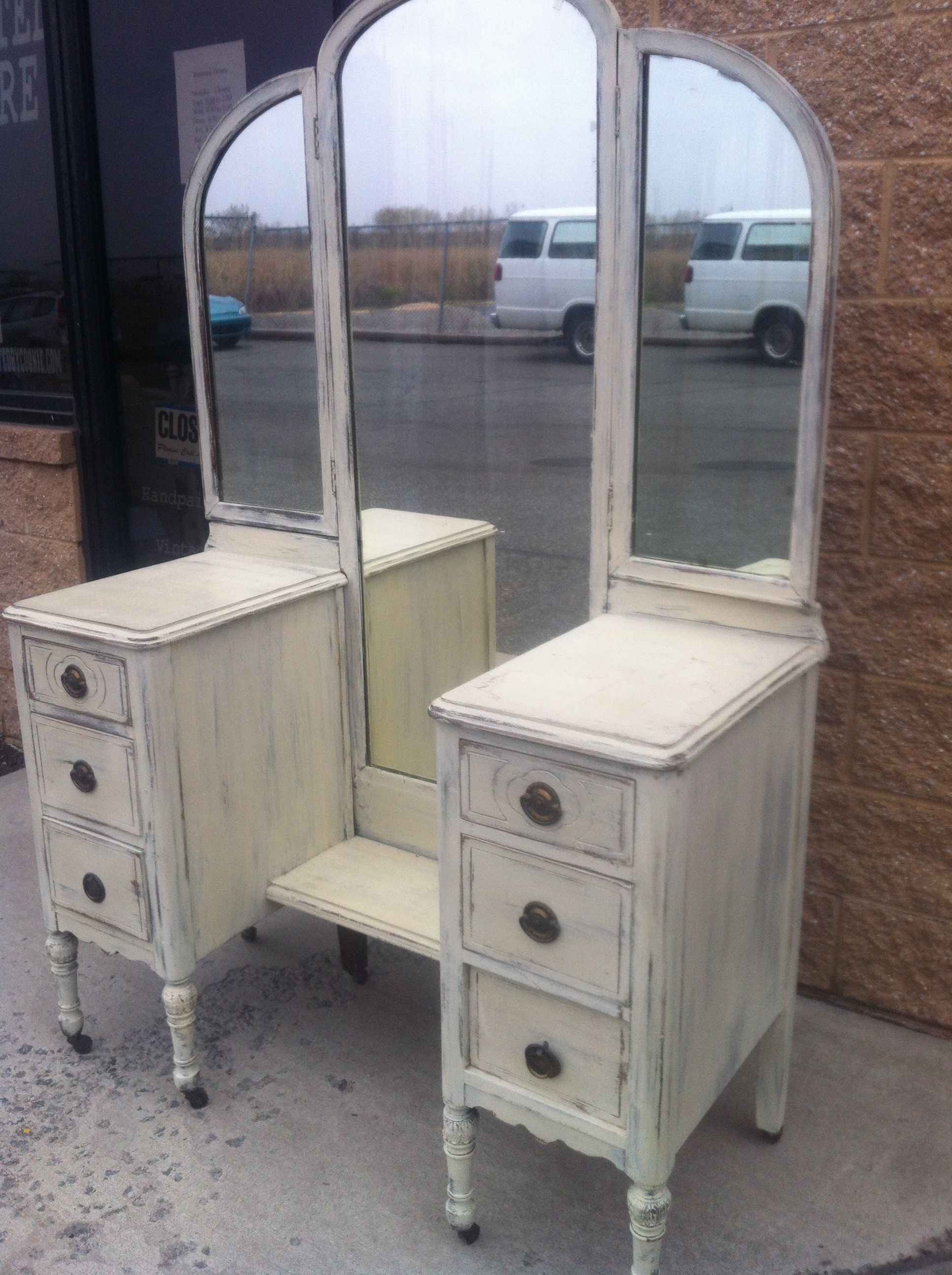Unfinished vanity table 19