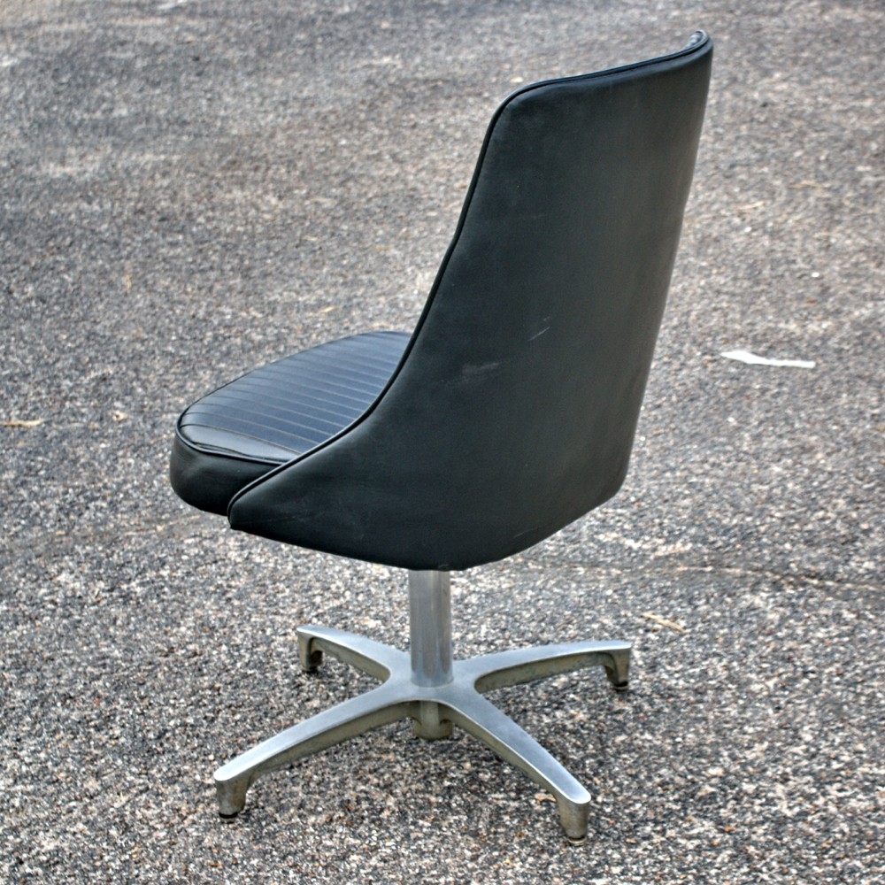 Chromcraft dinette chairs 1