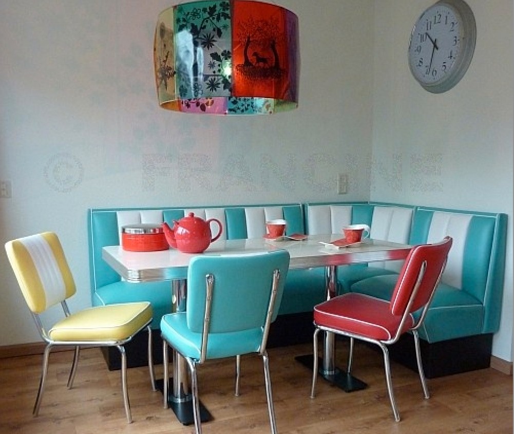 Corner nook dining sets