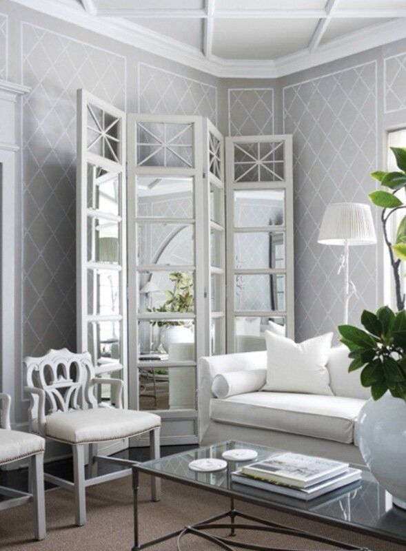 Gray stencilled walls