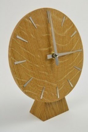 Mirrored mantel clock